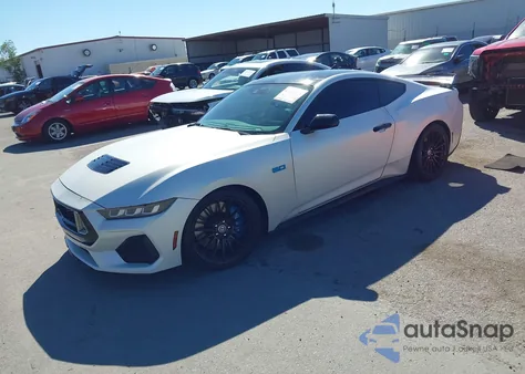 2024 Ford Mustang Gt Premium Fastback z USA, uszkodzony, nr VIN 1FA6P8CF2R5425214